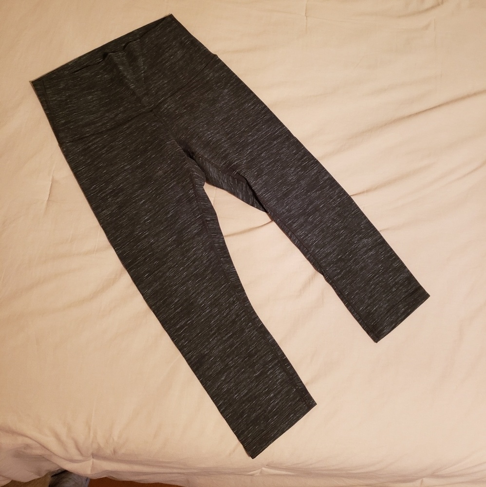 Lululemon capri leggings